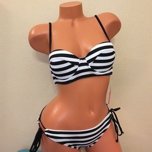 Xhilaration Black and White stripped bikini top
